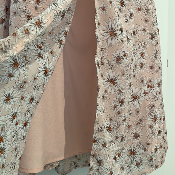 WAYF Dress - Picture 6 of 9